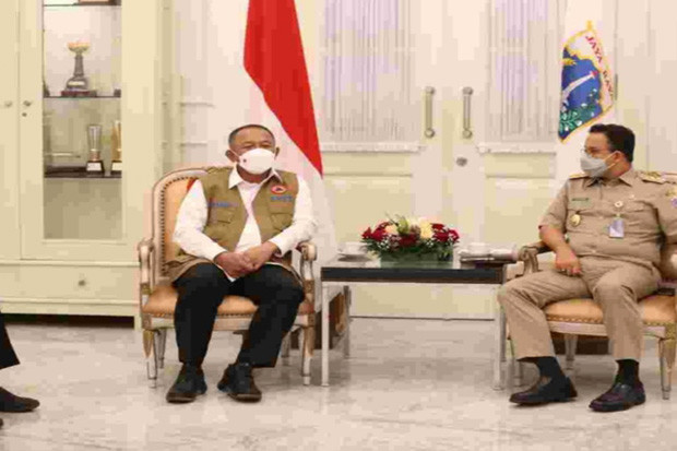 Anies Terima Kunjungan...