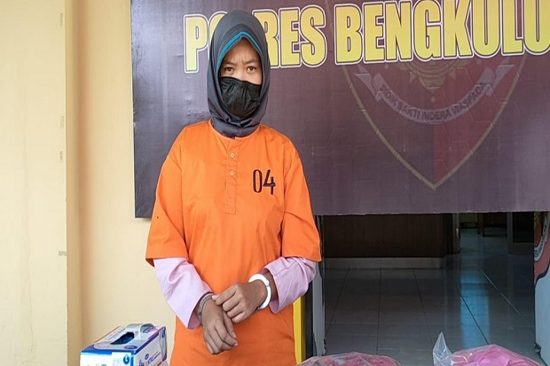 Ibu Bunuh Anak Kandung...