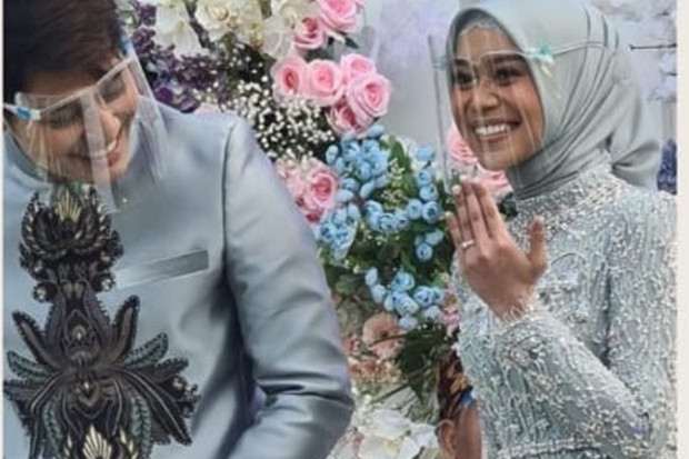 Ini Wujud Cincin Tunangan...
