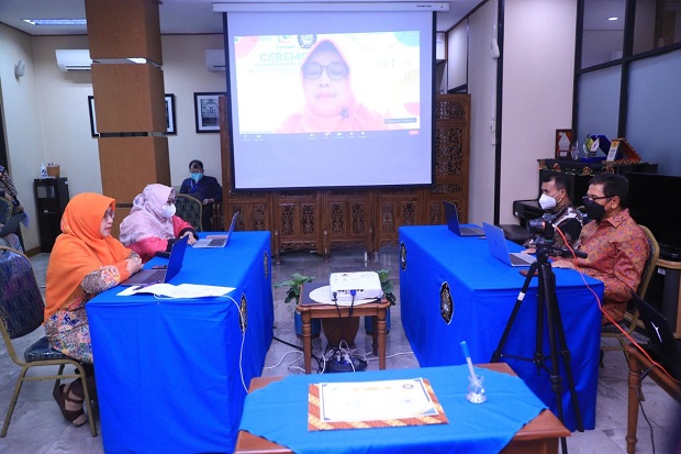 Ciptakan Inovasi, UP-UEU...