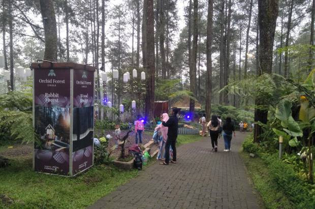 PPKM Mikro Diperpanjang,...