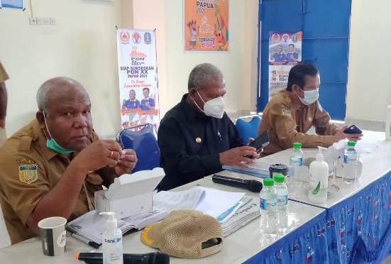 Bupati Mathius Bantah...