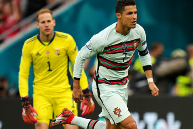 Tak Peduli Torehan Gol,...