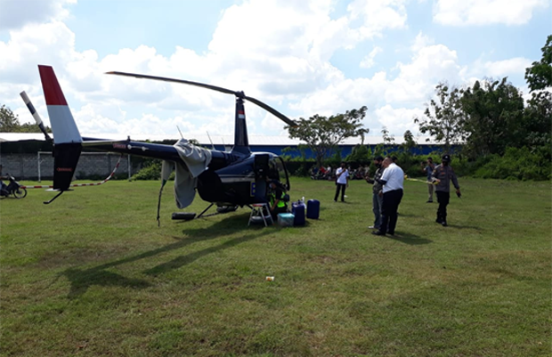 Helikopter BNPB Mendarat...