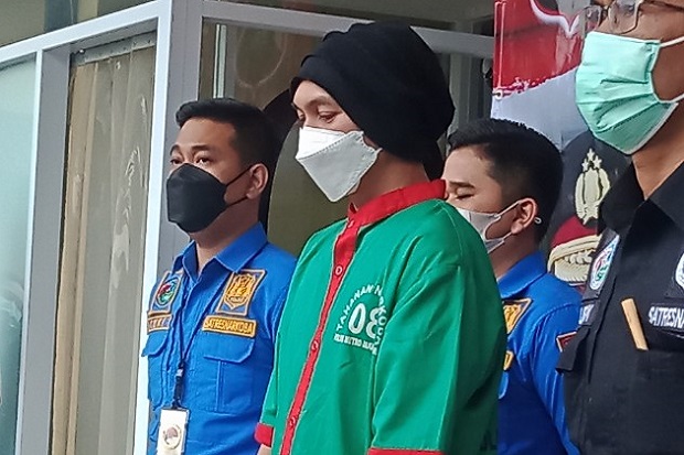 Minta Maaf, Anji Mohon...