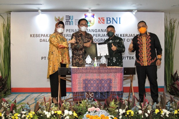 Kembangkan Smart City,...