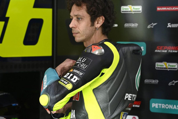 Pembalap Superbike:...