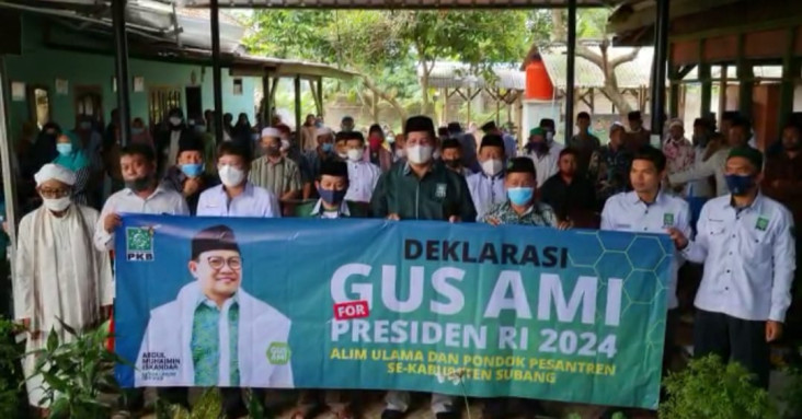 Didukung Kyai-Santri,...