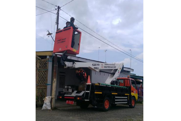 9.827 Lampu Jalan Telah...