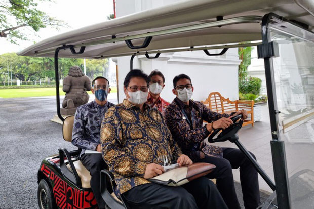 Jadi Sopir Tembak, Sandiaga...