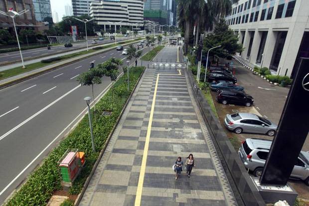 Perkantoran Zona Merah,...