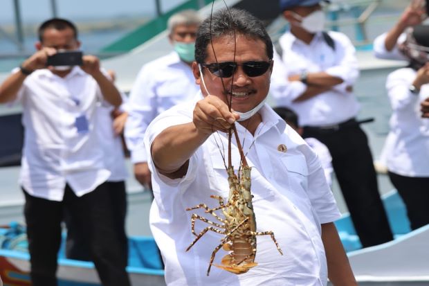 Menteri Sakti Penuhi...