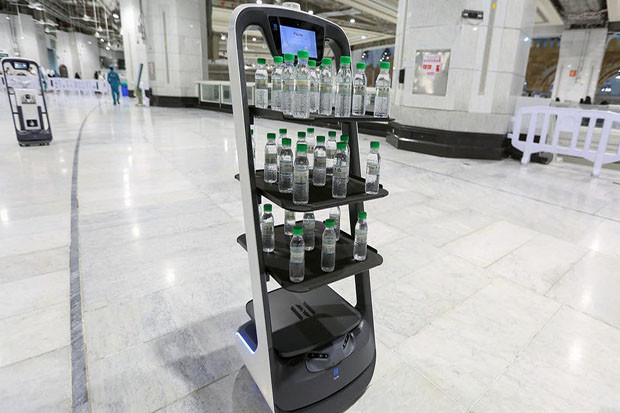 Saudi Gunakan Robot...
