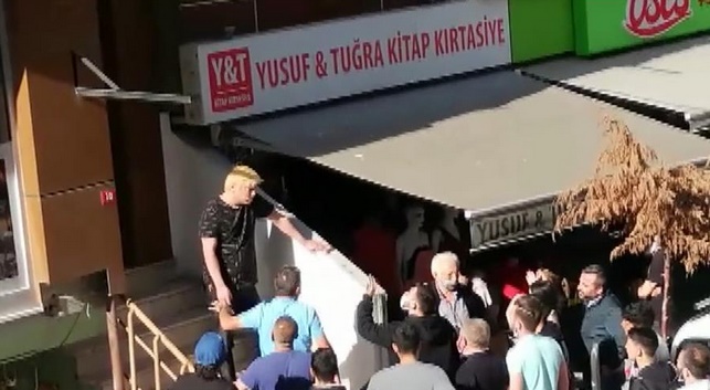 Turki Deportasi Pria...