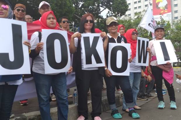 Pengamat: Relawan Tak...