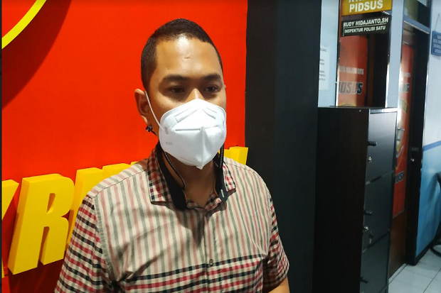 Aniaya Karyawan, Pemilik...
