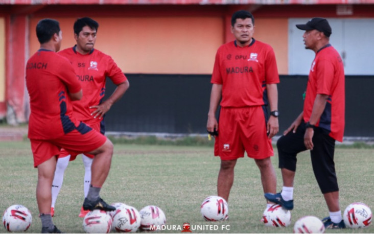 Menang Tipis Saat Bentrok...