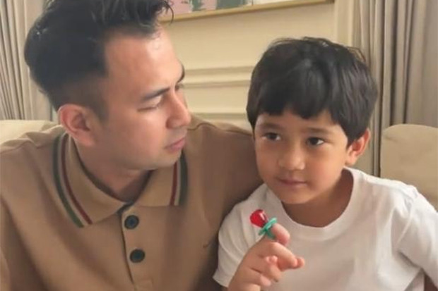 Rafathar Usul Nama Adiknya...