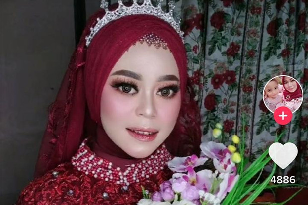 Pengantin Perempuan...