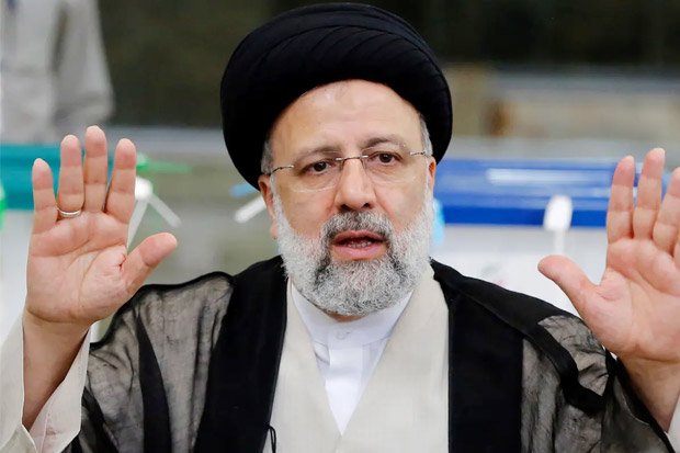 Ebrahim Raisi Menang,...