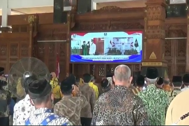 Positif COVID-19, Wakil...