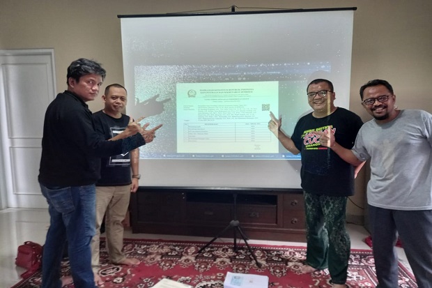 Denny Indrayana Yakin...