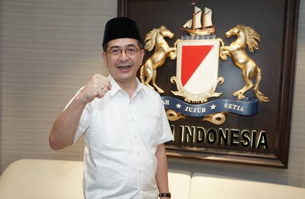 Tak Ingin Disetir Elite,...