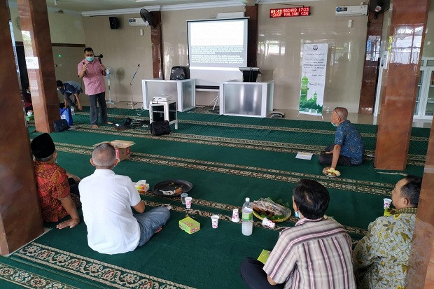 Hindari Jebakan Rentenir,...