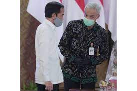 Presiden Jokowi Ultah,...