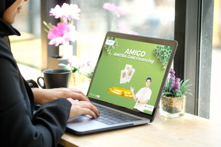 Lewat Amigo, Amitra...