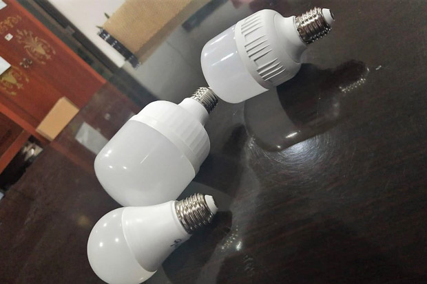 Permintaan Lampu LED...