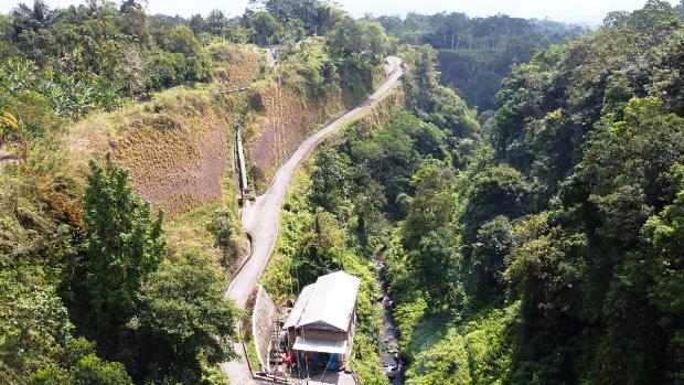 PLN Operasikan 4 PLTMH...