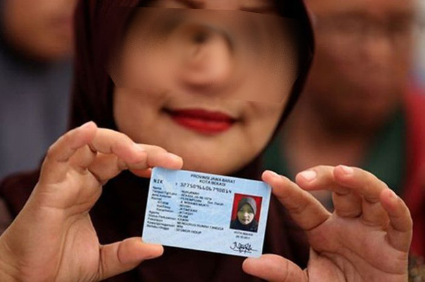 Foto Selfie e-KTP Diperjualbelikan,...