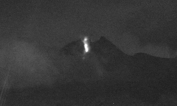 Alarm Bahaya Merapi,...