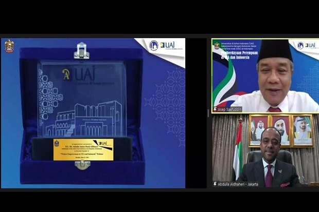 UAI Gelar Webinar Mengungkap...