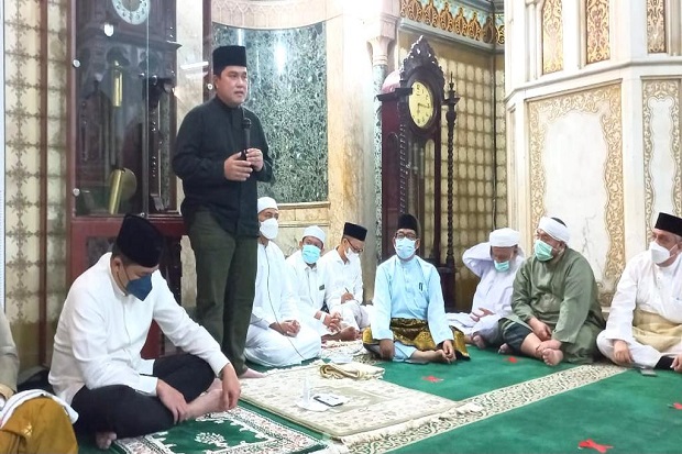 Gelar Vaksinasi, Erick...