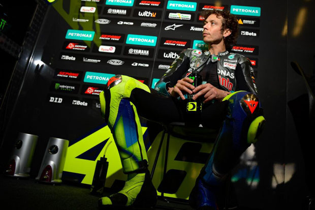 Kepergian Vinales dari...
