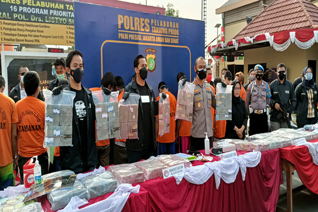Polres Pelabuhan Tanjung...