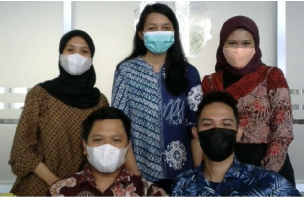 Tim Mahasiswa UGM Juara...