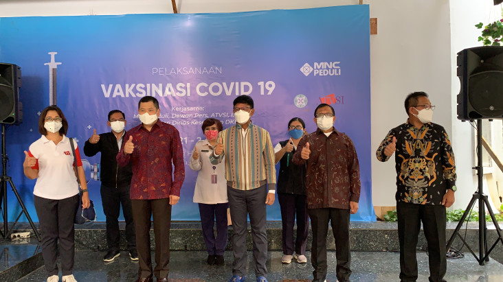 MNC Peduli Gelar Vaksinasi...