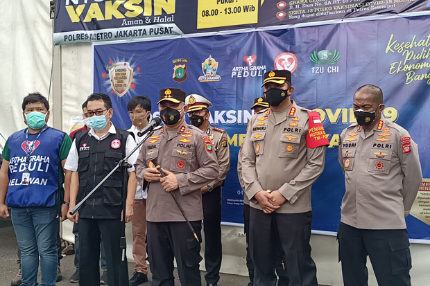 Kapolda Metro Jaya Tinjau...
