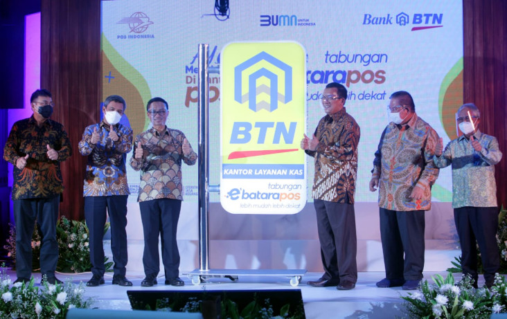 Gandeng PT Pos, Bank...