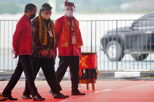 Menko Airlangga Ajak...