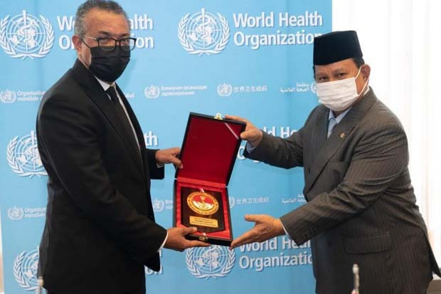 Bahas Kerja Sama Militer...
