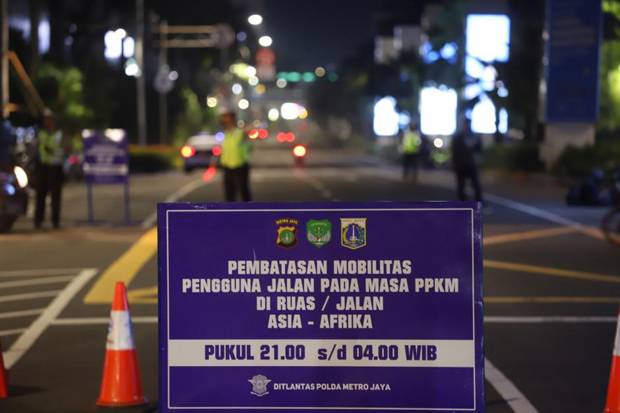 Selama PPKM Darurat,...