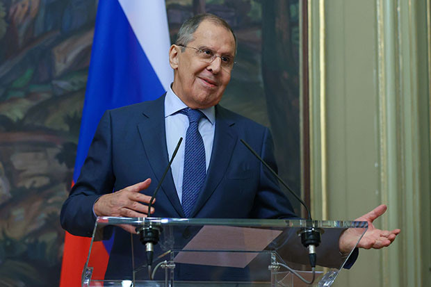Menlu Rusia Dilaporkan...