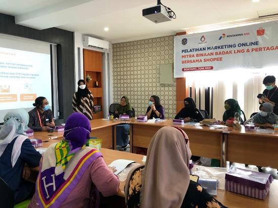 Gandeng Shopee, Pertagas...