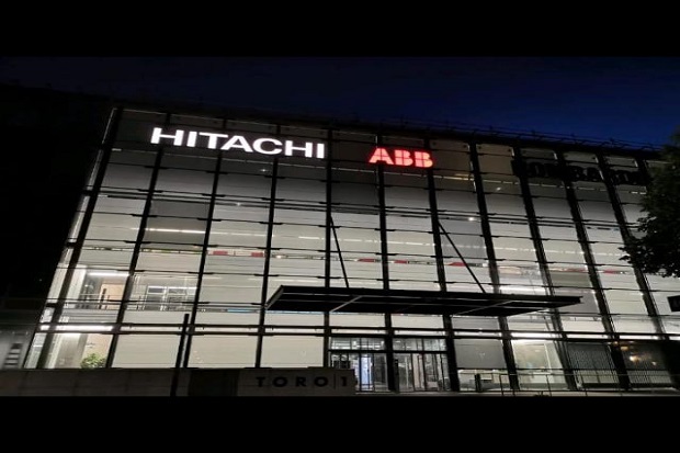 Hitachi Bertransformasi...