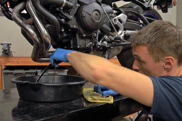 Tips Merawat Motor Sport...