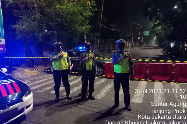 PPKM Darurat, Polisi...